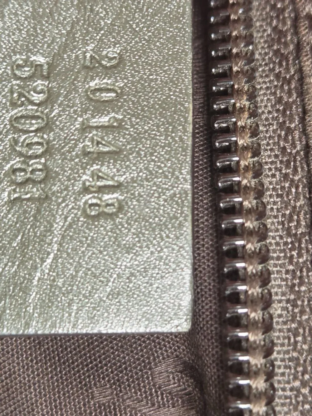 Gucci GG Imprime Medium Messenger Bag | Olive Green Monogram | Authentic